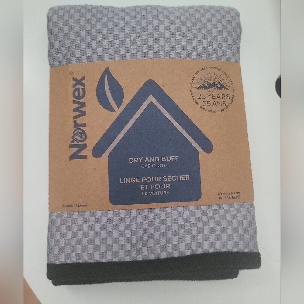 Norwex Dry and Buff Car Cloth